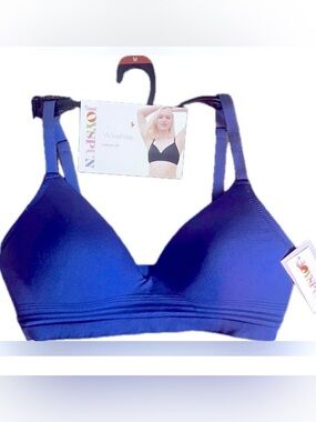 Joyspun smooth seamless wireless bra. New with tags. Women’s size Medium